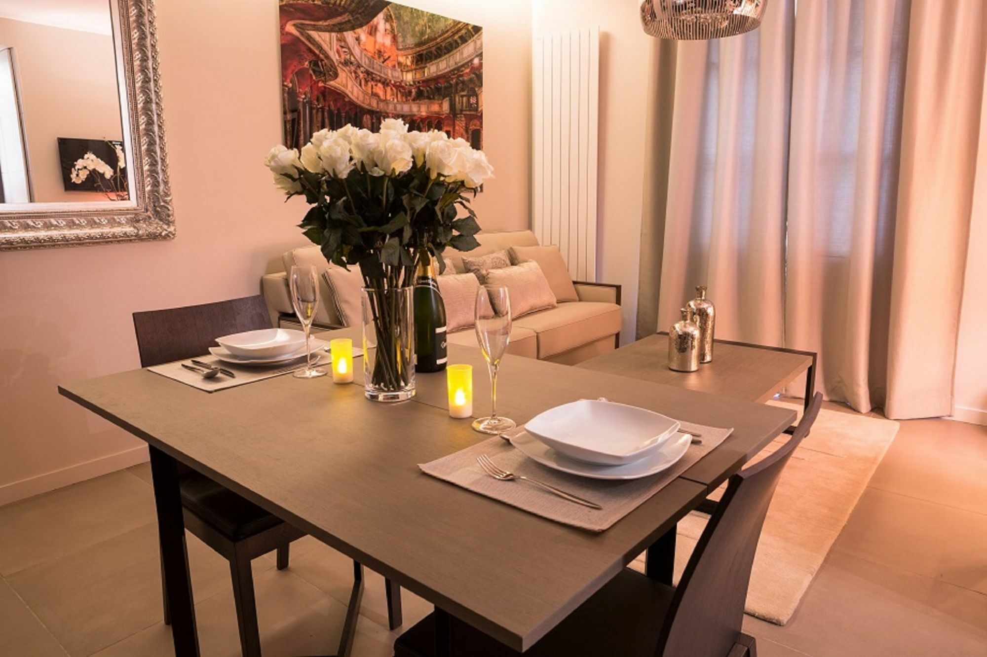 Roi De Sicile - Rivoli -- Luxury Apartahotel París