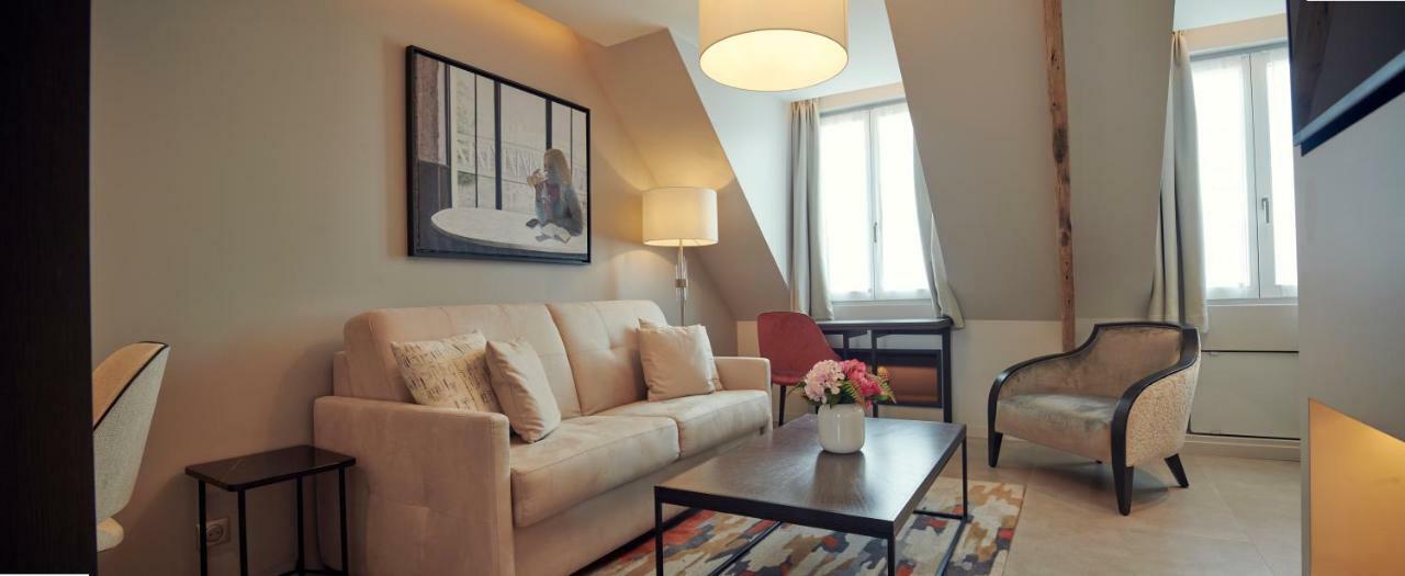 Roi De Sicile - Rivoli -- Luxury Apartahotel