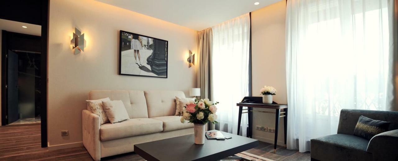 Roi De Sicile - Rivoli -- Luxury París